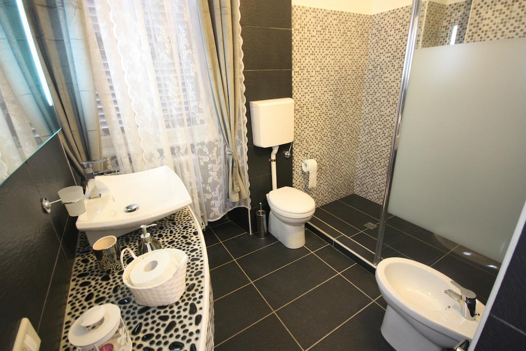 B&B 7 Archi Como Rom bilde